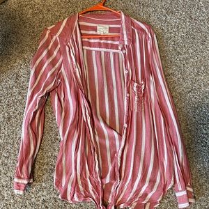 American Eagle Button Down Shirt